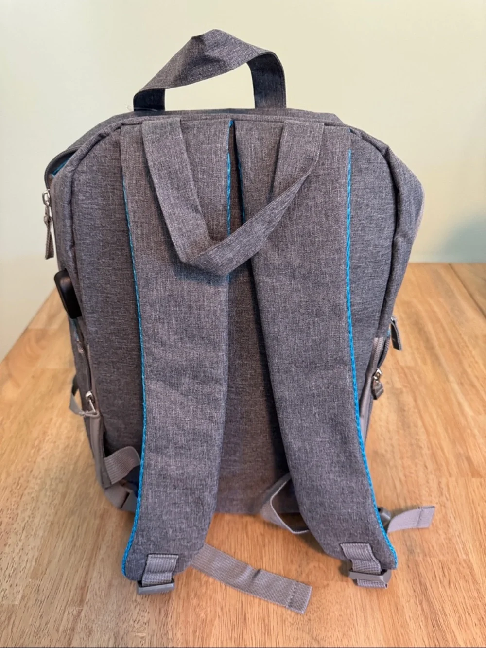 Unknown Brand Gray Multi-Purpose Camera Backpack
